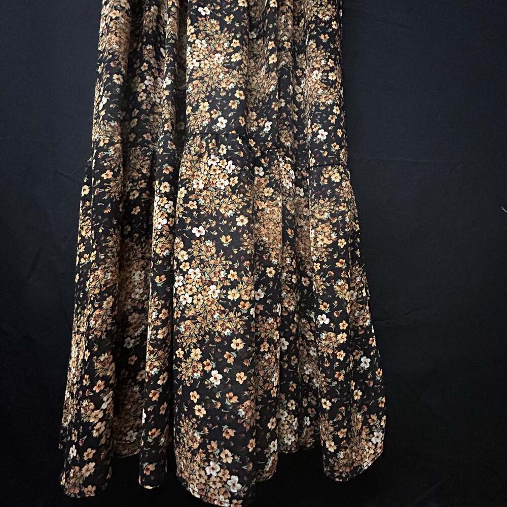 Premier Amour Floral Print Sleeveless Maxi Dress with Tie Waist - Picture 4 of 11